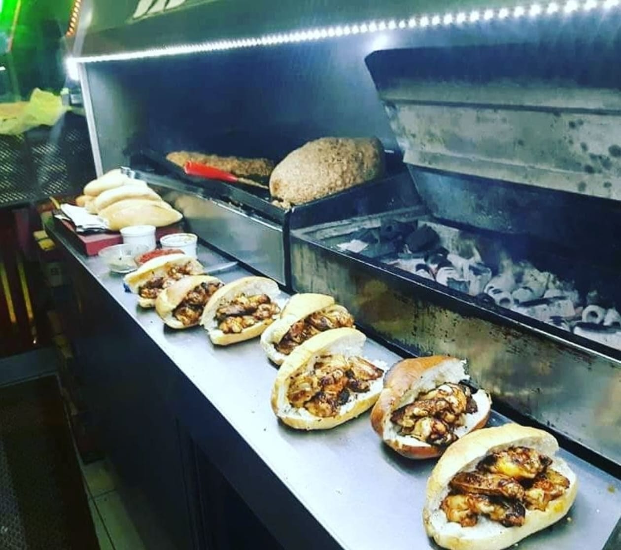 Kardenya Kokoreç Yusuf Usta